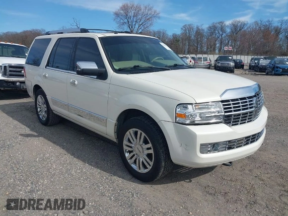2007 Lincoln Navigator z VIN 5LMFU28547LJ04440, wystawiony jako IAAI lot #41839931 z przebiegiem 142 822 mil mil oraz . Historia ofert i sprzedaży dostępna na DreamBid. Obrazek 1.