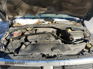 2005 Dodge Durango SLT z VIN 1D4HD48D45F509957, wystawiony jako Copart lot #45083915 z przebiegiem 334 568 mil mil oraz Szkoda całkowita • Salvage title. Historia ofert i sprzedaży dostępna na DreamBid. Obrazek 13.