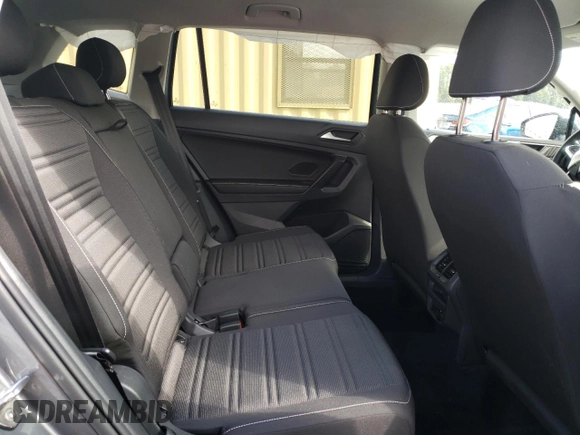 2023 Volkswagen Tiguan S z VIN 3VVFB7AX7PM113607, wystawiony jako Copart lot #71402454 z przebiegiem 23 801 mil mil oraz Szkoda całkowita • Salvage title. Historia ofert i sprzedaży dostępna na DreamBid. Obrazek 11.