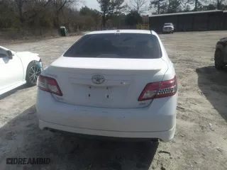 2011 Toyota Camry LE with VIN 4T1BK3EK0BU611412, listed as a IAAI auction lot 41596045 with 289,906 mi miles. Bid and sale history available at carsss.com. Image 16.