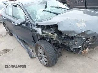 2020 Kia Optima LX z VIN 5XXGT4L39LG448999, wystawiony jako IAAI lot #41620968 z przebiegiem 69 431 mil mil oraz . Historia ofert i sprzedaży dostępna na DreamBid. Obrazek 6.