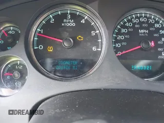 2007 GMC Yukon SLT z VIN 1GKFC13007R327382, wystawiony jako IAAI lot #41691281 z przebiegiem 202 926 mil mil oraz . Historia ofert i sprzedaży dostępna na DreamBid. Obrazek 7.