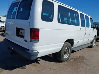 2008 Ford Econoline Passenger XL with VIN 1FBSS31L78DA03855, listed as a IAAI auction lot 40900794 with 989,635 mi miles and . Bid and sale history available at DreamBid. Image 4.