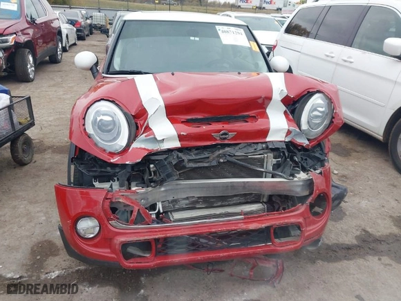 2015 MINI Cooper Hardtop S with VIN WMWXP7C53F2A36837, listed as a IAAI auction lot 40871294 with NaN miles. Bid and sale history available at carsss.com. Image 11.
