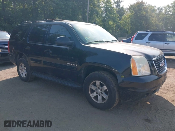2007 GMC Yukon SLE z VIN 1GKFK13017J108657, wystawiony jako IAAI lot #42483287 z przebiegiem 192 109 mil mil oraz . Historia ofert i sprzedaży dostępna na DreamBid. Obrazek 1.