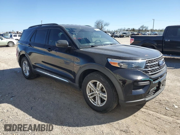 2020 Ford Explorer XLT with VIN 1FMSK7DH7LGB51839, listed as a Copart auction lot 49852995 with 68,387 mi miles and Salvage Title. Bid and sale history available at carsss.com. Image 4.