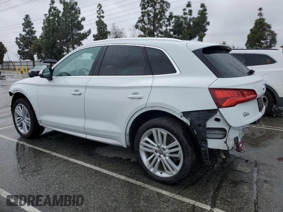 2020 Audi Q5 Premium Plus with VIN WA1BNAFY0L2037761, listed as a Copart auction lot 48557125 with 38,667 mi miles and Salvage Title. Bid and sale history available at carsss.com. Image 2.