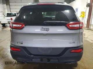 2015 Jeep Cherokee North with VIN 1C4PJMCS2FW634318, listed as a Copart auction lot 53539995 with 188,298 mi miles and Salvage Title. Bid and sale history available at carsss.com. Image 6.