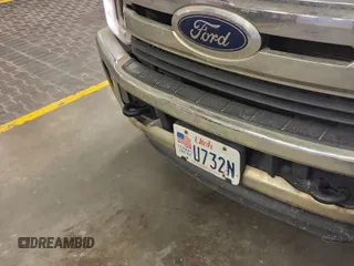 2017 Ford F-250 Lariat z VIN 1FT7W2B64HEE14200, wystawiony jako IAAI lot #42175678 z przebiegiem 97 272 mil mil oraz . Historia ofert i sprzedaży dostępna na DreamBid. Obrazek 1.