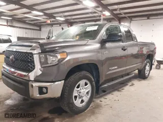 2020 Toyota Tundra 4WD SR with VIN 5TFUY5F13LX925780, listed as a IAAI auction lot 41375463 with 93,723 mi miles. Bid and sale history available at carsss.com. Image 2.