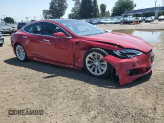 2018 Tesla Model S 75D with VIN 5YJSA1E20JF297943, listed as a Copart auction lot 52164325 with 46,051 mi miles and Salvage title. Bid and sale history available at DreamBid. Image 4.