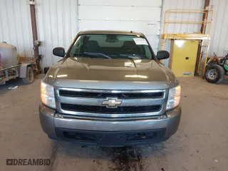 2007 Chevrolet Silverado 1500 LS with VIN 2GCEK13C571501993, listed as a IAAI auction lot 41984825 with 1 mi miles. Bid and sale history available at carsss.com. Image 6.
