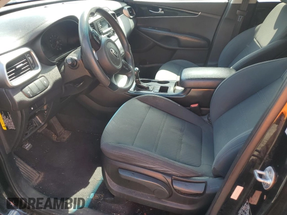 2016 Kia Sorento LX with VIN 5XYPGDA50GG137259, listed as a Copart auction lot 51826815 with Not Provided miles and Clean Title. Bid and sale history available at DreamBid. Image 7.