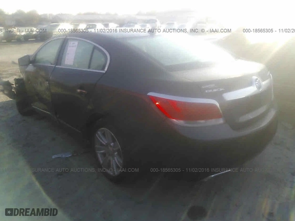 2012 Buick LaCrosse Leather with VIN 1G4GC5E33CF322148, listed as a IAAI auction lot 18565305 with 17,352 mi miles. Bid and sale history available at carsss.com. Image 3.