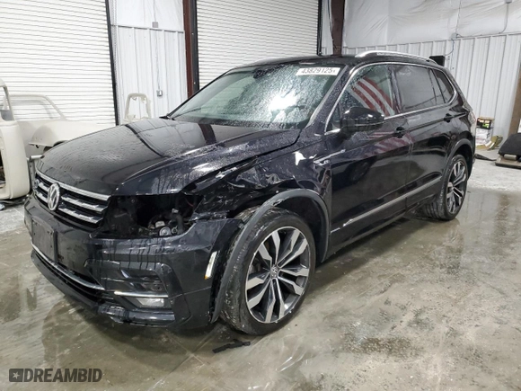 2020 Volkswagen Tiguan SEL Premium R-Line with VIN 3VV4B7AX5LM171670, listed as a Copart auction lot 43829125 with 67,685 mi miles and Salvage Title. Bid and sale history available at carsss.com. Image 1.