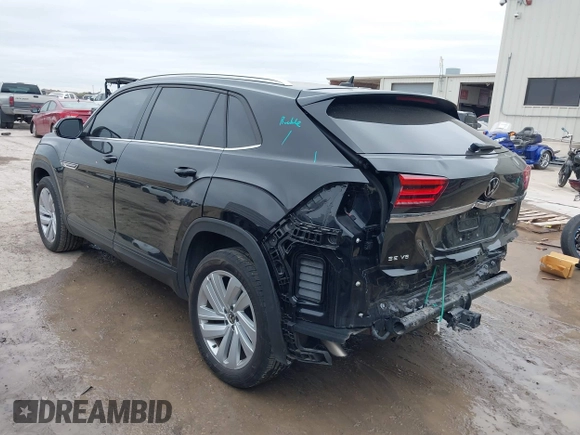 2023 Volkswagen Atlas SE z VIN 1V2KE2CA8PC225834, wystawiony jako IAAI lot #41330975 z przebiegiem 13 629 mil mil oraz . Historia ofert i sprzedaży dostępna na DreamBid. Obrazek 3.