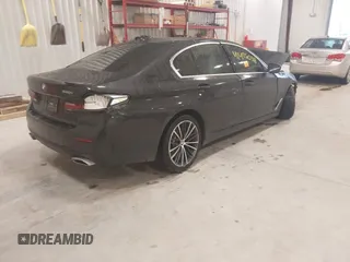 2022 BMW 5 Series 540i xDrive with VIN WBA73BJ09NWX56346, listed as a IAAI auction lot 41476038 with Not provided miles and . Bid and sale history available at DreamBid. Image 4.