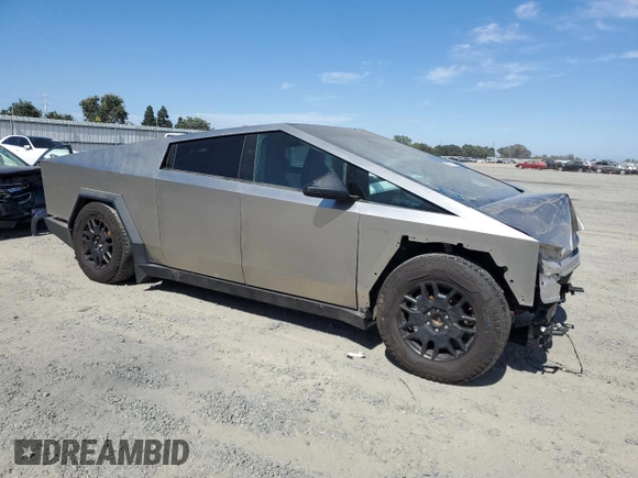 2024 Tesla Cybertruck с VIN 7G2CEHEDXRA010522, выставлен на аукционе Copart как лот 60874185 с пробегом Не указан миль и Списание • Salvage title. История ставок и продаж доступна на DreamBid. Изображение 4.