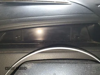 2003 Suzuki Aerio S z VIN JS2RA41S035159741, wystawiony jako Copart lot #88080235 z przebiegiem Nie podano mil oraz Szkoda całkowita • Salvage title. Historia ofert i sprzedaży dostępna na DreamBid. Obrazek 9.