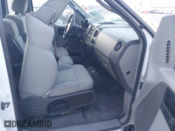 2007 Ford F-150 XL with VIN 1FTRF12W77KC18979, listed as a IAAI auction lot 41698981 with 114,271 mi miles. Bid and sale history available at carsss.com. Image 5.