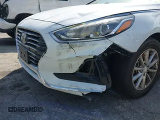 2019 Hyundai Sonata SE with VIN 5NPE24AF3KH756938, listed as a IAAI auction lot 41820296 with 76,064 mi miles and . Bid and sale history available at carsss.com. Image 6.