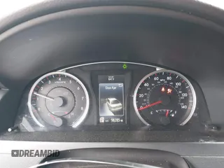 2017 Toyota Camry XLE with VIN 4T1BF1FKXHU389929, listed as a IAAI auction lot 42051551 with 98,285 mi miles. Bid and sale history available at carsss.com. Image 7.