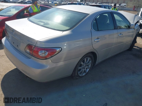 2004 Lexus ES 350 with VIN JTHBA30G745037204, listed as a IAAI auction lot 41816505 with 418,570 mi miles and . Bid and sale history available at DreamBid. Image 4.