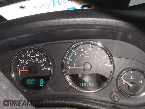 2014 Jeep Wrangler Sahara with VIN 1C4AJWBG7EL234625, listed as a IAAI auction lot 41726770 with 128,080 mi miles and . Bid and sale history available at DreamBid. Image 7.