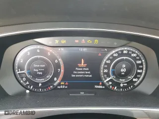 2018 Volkswagen Tiguan SEL Premium with VIN 3VV5B7AXXJM002665, listed as a Copart auction lot 74933064 with 70,486 mi miles and Salvage Title. Bid and sale history available at carsss.com. Image 9.