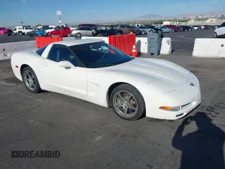2002 Chevrolet Corvette with VIN 1G1YY22G625116299, listed as a IAAI auction lot 42704738 with 118,199 mi miles and . Bid and sale history available at DreamBid. Image 1.