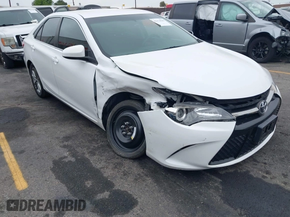 2017 Toyota Camry XLE z VIN 4T1BF1FKXHU797542, wystawiony jako IAAI lot #42374500 z przebiegiem 49 983 mil mil oraz . Historia ofert i sprzedaży dostępna na DreamBid. Obrazek 1.