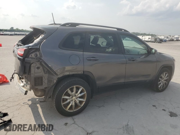 2018 Jeep Cherokee Latitude Tech Connect z VIN 1C4PJMCB4JD588804, wystawiony jako Copart lot #59859525 z przebiegiem 89 217 mil mil oraz Szkoda całkowita • Salvage title. Historia ofert i sprzedaży dostępna na DreamBid. Obrazek 3.