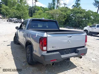 2021 Honda Ridgeline Sport with VIN 5FPYK3F10MB021413, listed as a IAAI auction lot 39847416 with 28,044 mi miles. Bid and sale history available at carsss.com. Image 3.