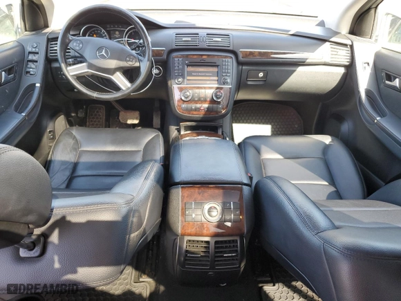 2011 Mercedes-Benz R-Class R 350 BlueTEC with VIN 4JGCB2FE4BA122942, listed as a Copart auction lot 51279585 with 221,307 mi miles and Clean Title. Bid and sale history available at carsss.com. Image 8.