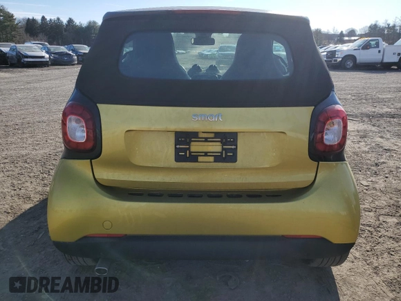 2017 Smart fortwo Passion with VIN WMEFK5DA5HK146190, listed as a Copart auction lot 47440835 with 41,803 mi miles and Salvage title. Bid and sale history available at DreamBid. Image 6.