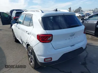 2021 Hyundai Venue SEL with VIN KMHRC8A3XMU064482, listed as a IAAI auction lot 41482558 with 17,205 mi miles and . Bid and sale history available at DreamBid. Image 3.