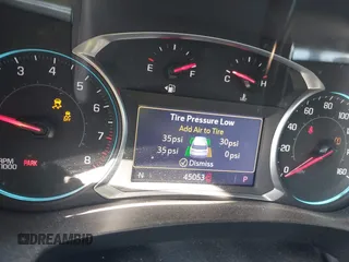 2020 Chevrolet Traverse LT z VIN 1GNERHKW4LJ137167, wystawiony jako IAAI lot #42144005 z przebiegiem 45 053 mil mil oraz . Historia ofert i sprzedaży dostępna na DreamBid. Obrazek 7.