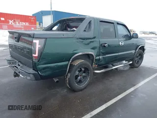 2004 Chevrolet Avalanche Z66 with VIN 3GNEC12T24G178494, listed as a IAAI auction lot 41582325 with 145,485 mi miles and . Bid and sale history available at DreamBid. Image 4.