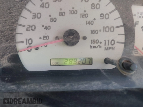 2000 Toyota Tacoma PreRunner with VIN 4TANM92N8YZ675606, listed as a IAAI auction lot 42725844 with 289,207 mi miles and . Bid and sale history available at DreamBid. Image 12.