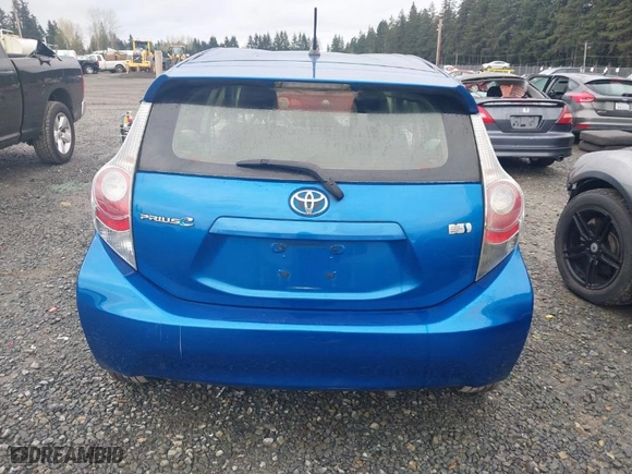 2013 Toyota Prius c One with VIN JTDKDTB39D1058324, listed as a IAAI auction lot 41916103 with 68,079 mi miles. Bid and sale history available at carsss.com. Image 16.
