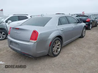 2015 Chrysler 300 C with VIN 2C3CCAEG0FH779540, listed as a IAAI auction lot 41542982 with 211,348 mi miles and . Bid and sale history available at carsss.com. Image 4.