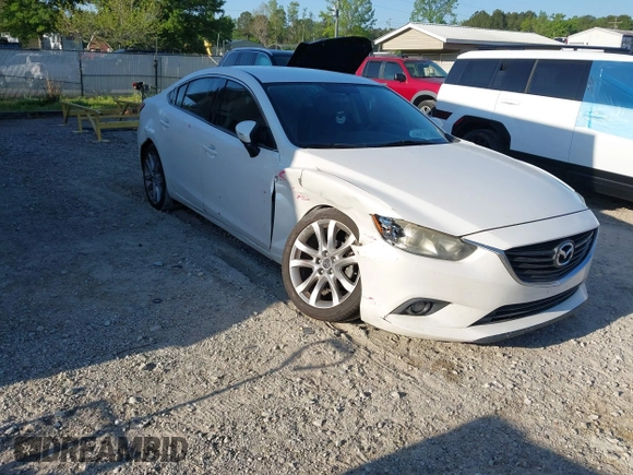 2014 Mazda Mazda6 i Touring with VIN JM1GJ1V65E1117072, listed as a IAAI auction lot 42060743 with 181,524 mi miles. Bid and sale history available at carsss.com. Image 1.