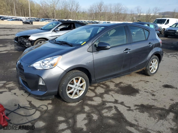 2014 Toyota Prius c One with VIN JTDKDTB31E1563243, listed as a Copart auction lot 54044525 with 130,652 mi miles and Clean Title. Bid and sale history available at carsss.com. Image 1.