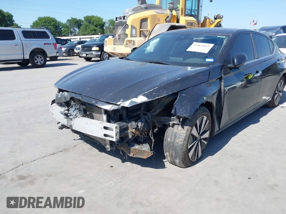 2021 Nissan Altima SV with VIN 1N4BL4DV9MN335558, listed as a IAAI auction lot 41969465 with 100,581 mi miles and . Bid and sale history available at carsss.com. Image 2.