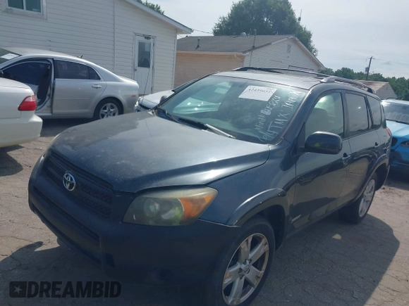 2008 Toyota RAV4 Sport z VIN JTMZD32V886058131, wystawiony jako IAAI lot #42439651 z przebiegiem 236 554 mil mil oraz . Historia ofert i sprzedaży dostępna na DreamBid. Obrazek 2.