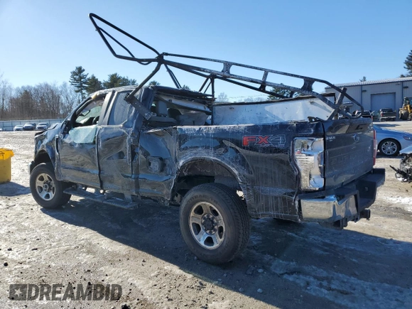 2022 Ford F-250 XL with VIN 1FT7X2B66NEC97678, listed as a Copart auction lot 42603085 with 67,511 mi miles and Salvage Title. Bid and sale history available at DreamBid. Image 2.