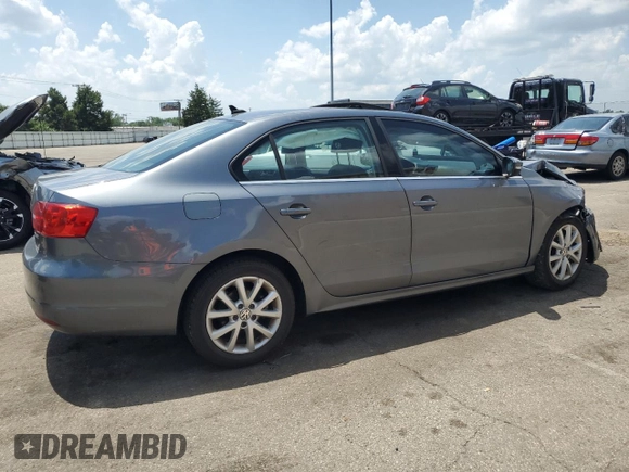2013 Volkswagen Jetta SE with VIN 3VWDP7AJ8DM449097, listed as a Copart auction lot 62155135 with 130,266 mi miles and Salvage title. Bid and sale history available at DreamBid. Image 3.