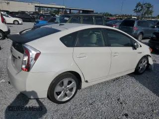 2013 Toyota Prius One with VIN JTDKN3DU2D5688097, listed as a Copart auction lot 54325715 with 88,741 mi miles and Salvage Title. Bid and sale history available at DreamBid. Image 3.