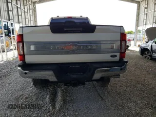 2020 Ford F-350 XL z VIN 1FT8W3BT1LED32482, wystawiony jako Copart lot #58163825 z przebiegiem 81 153 mil mil oraz Szkody całkowita. Historia ofert i sprzedaży dostępna na DreamBid. Obrazek 6.