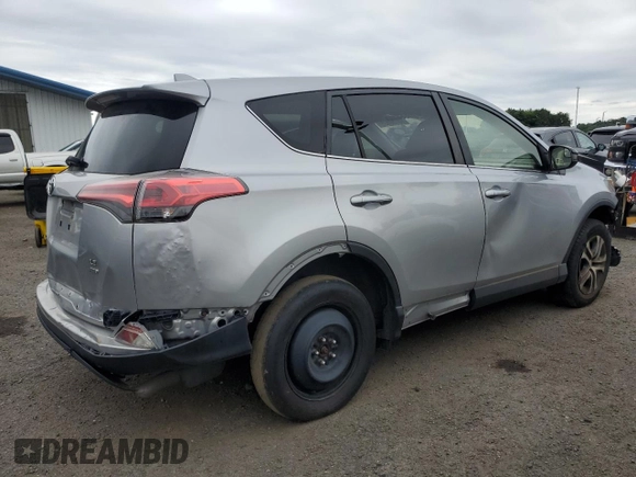 2018 Toyota RAV4 LE with VIN JTMBFREV3JJ206523, listed as a Copart auction lot 62723325 with 188,761 mi miles and Clean title. Bid and sale history available at DreamBid. Image 3.